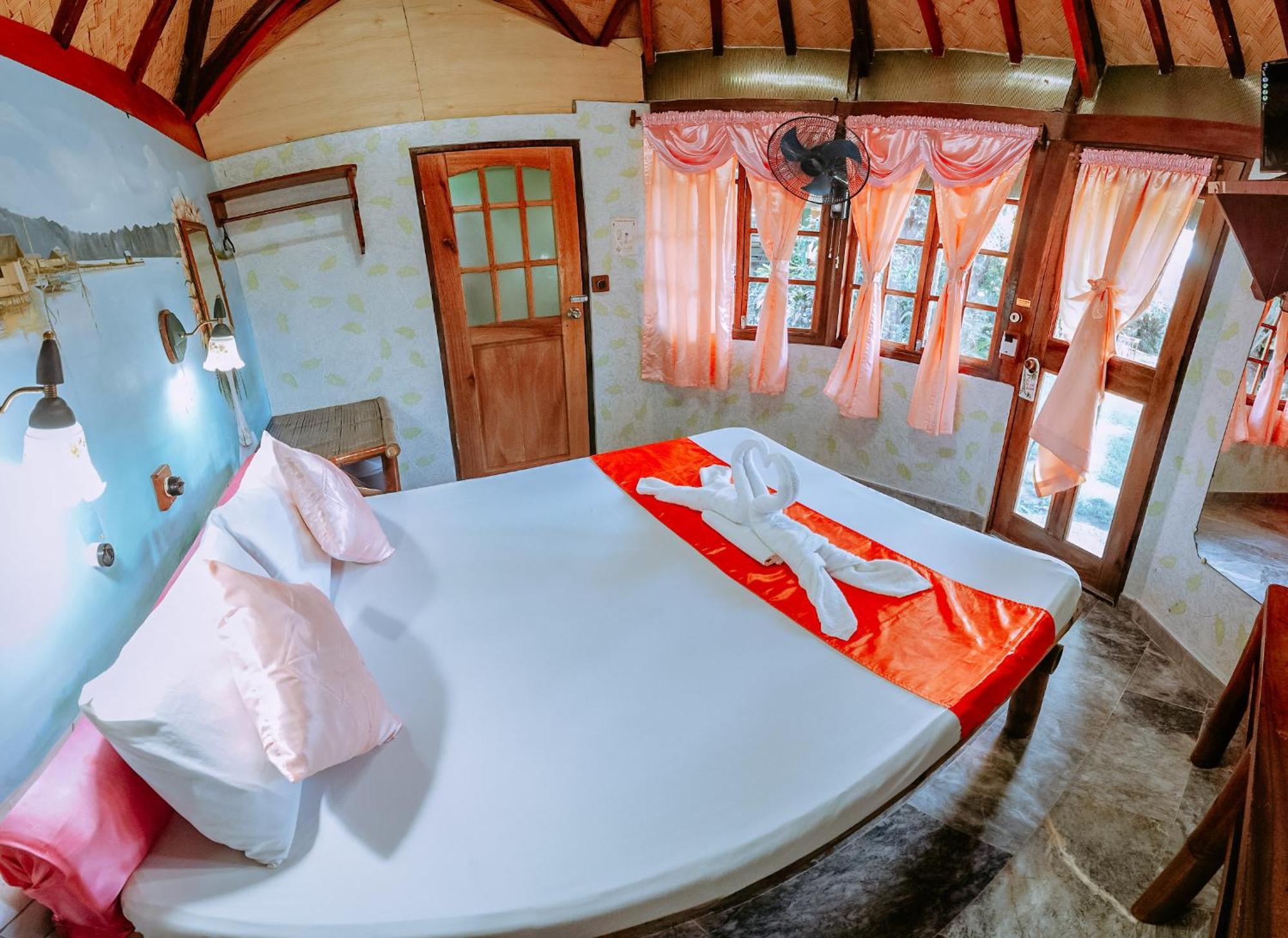 Kokosnuss Garden Resort Coron Zewnętrze zdjęcie