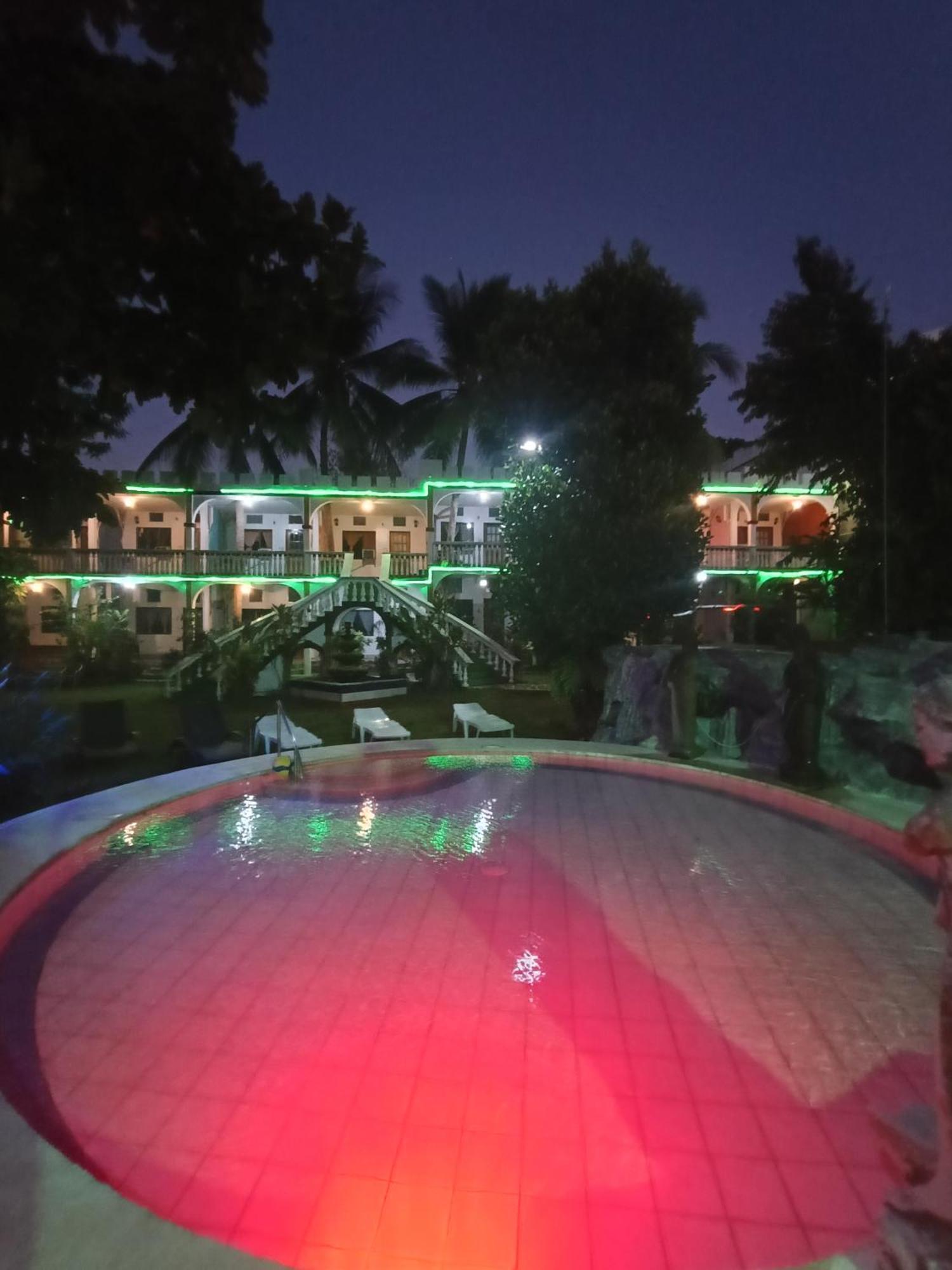 Kokosnuss Garden Resort Coron Zewnętrze zdjęcie